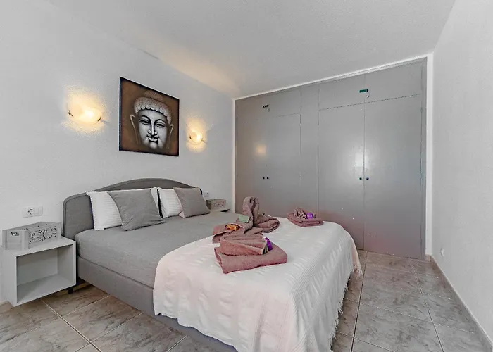 Sweet Sunset * ארונה